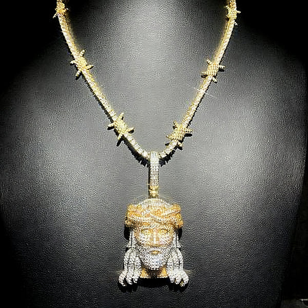 Gold Thorn and Glory necklace