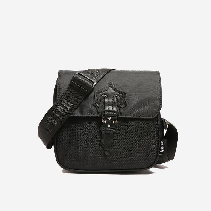 Full black Trapster Bag