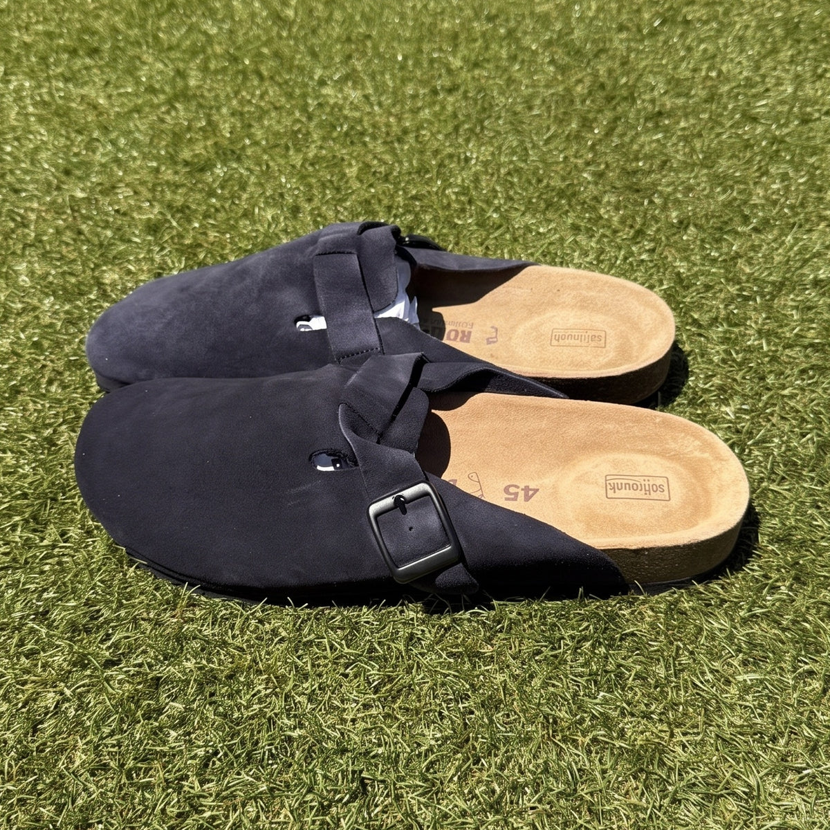Belugga Clog — Navy Suede