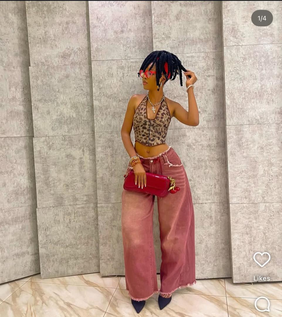 Red baggy jean