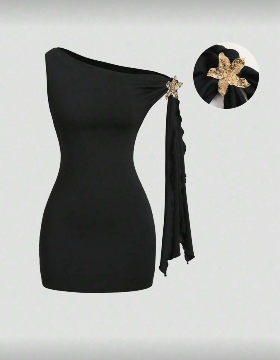 Tie knot shoulder dress