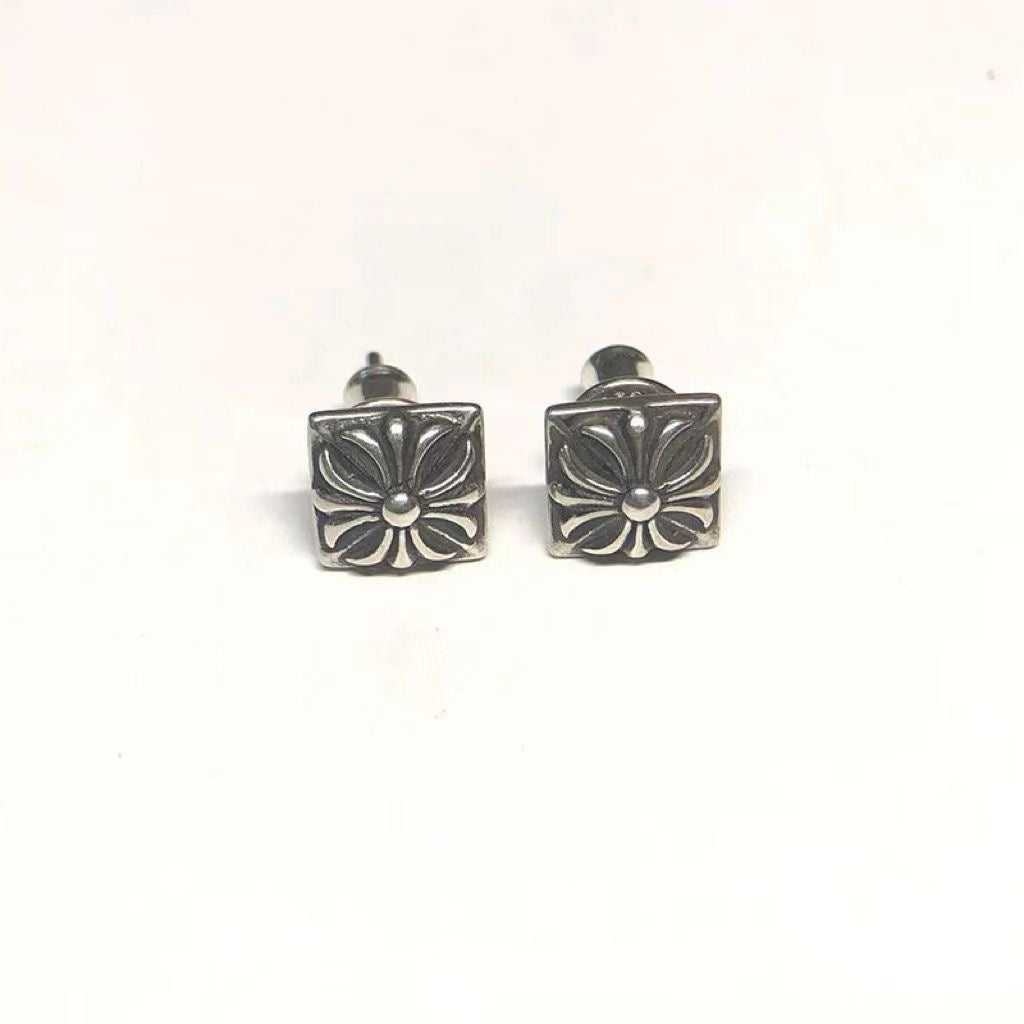Vintage floral square studs