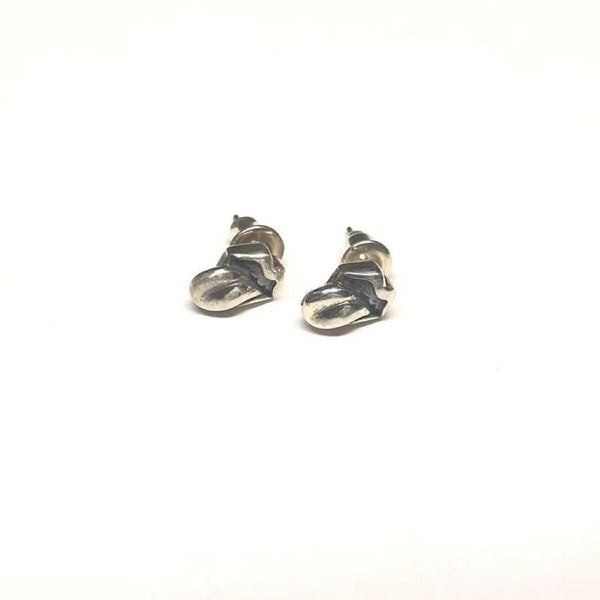 Butterfly-shaped stud earrings