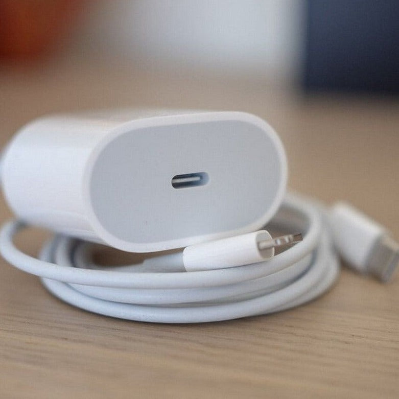 Iphone type-C to lightning charger