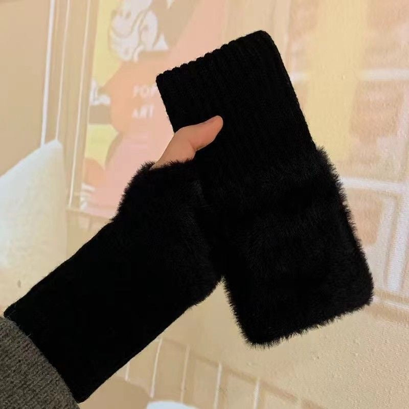 Fingerless Knit Gloves
