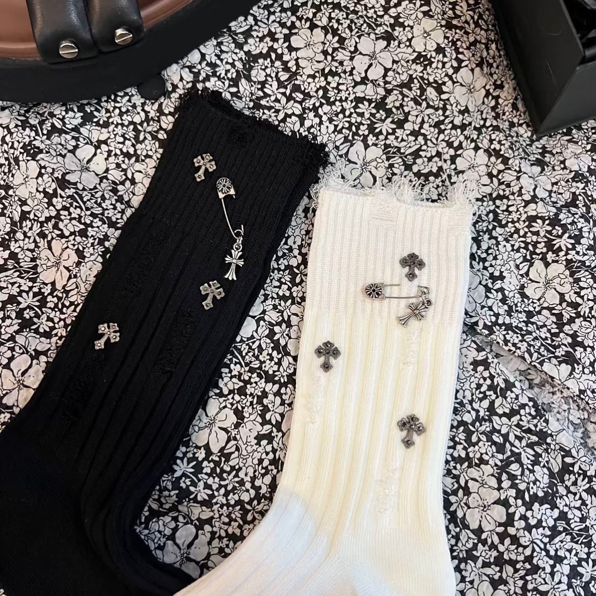 Distressed Crew Socks(2-pairs)
