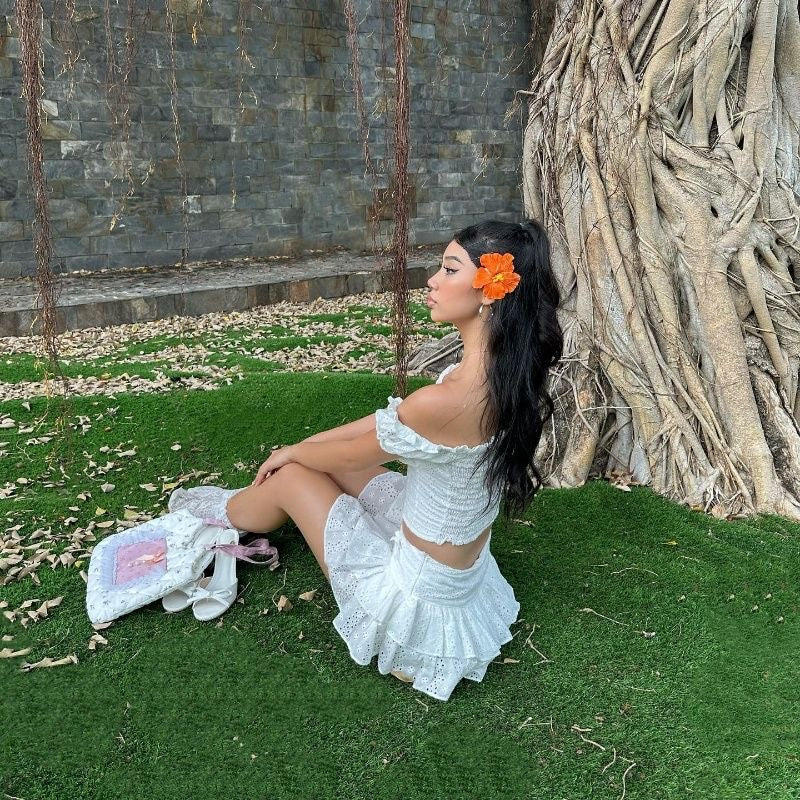 White flower hoop 2 piece