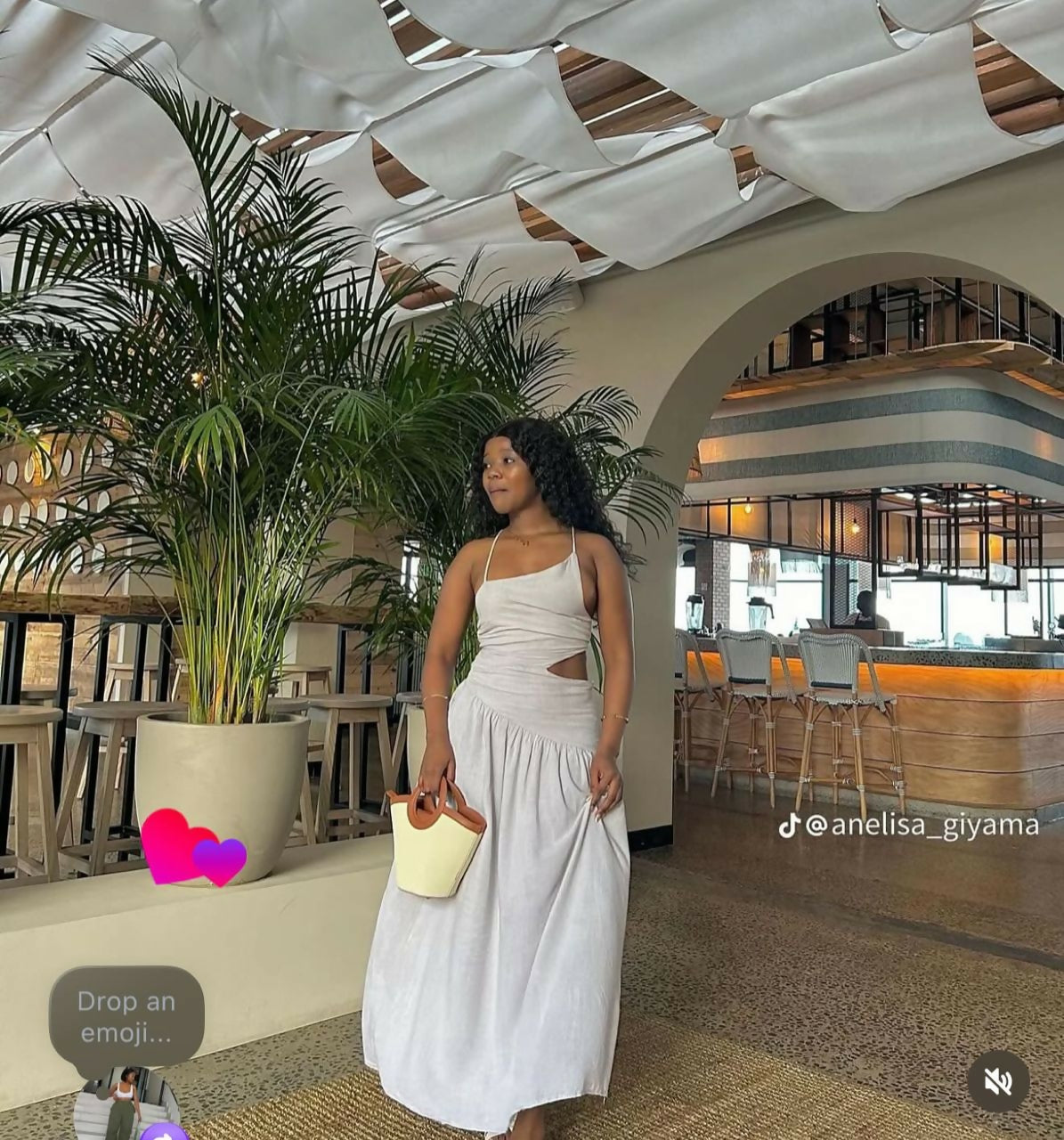 Assymetric neck ruffle dress