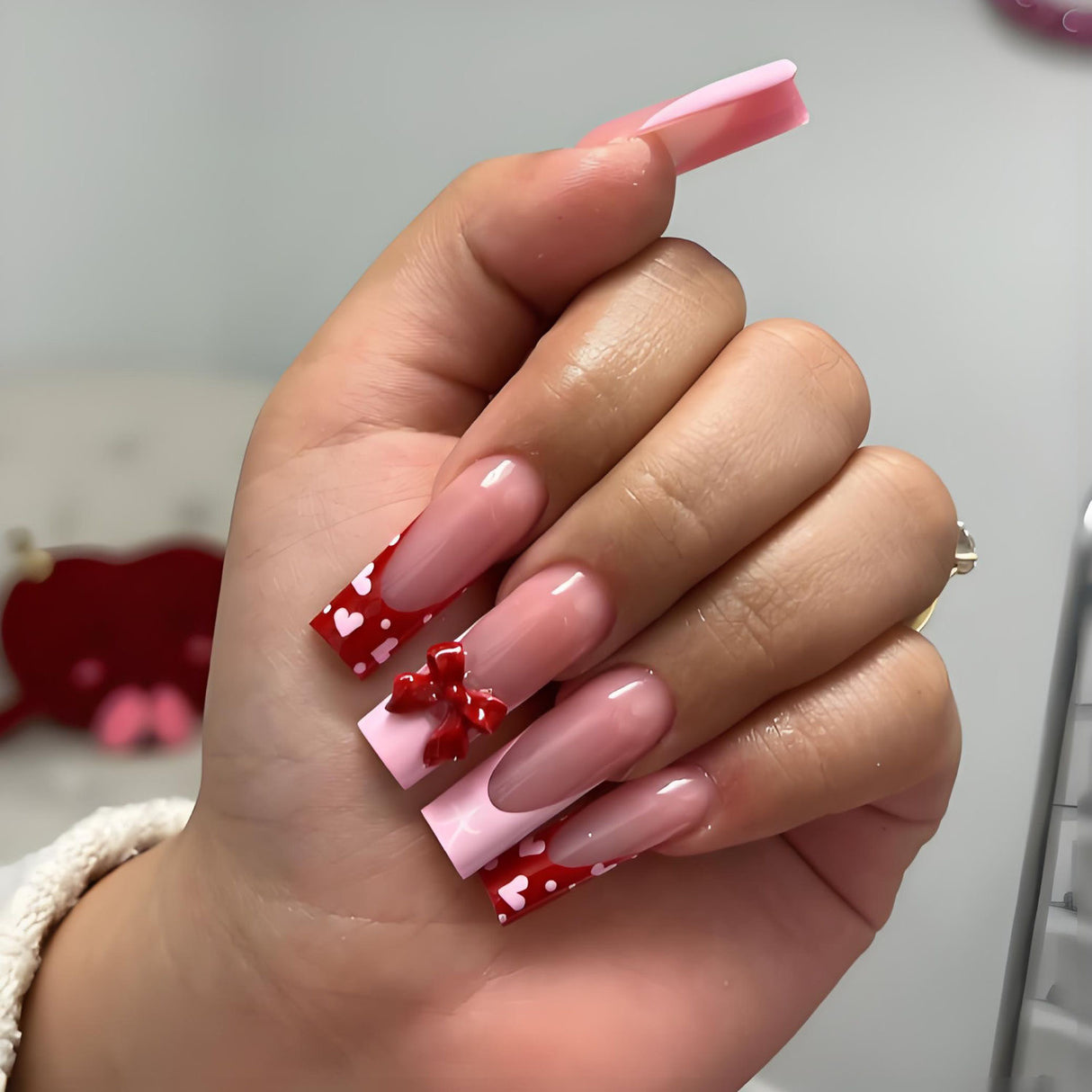 Burgundy bow Press ons