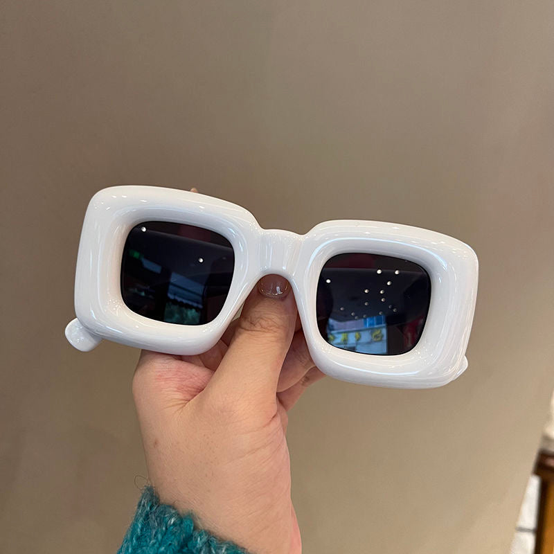 Chunky retro frames
