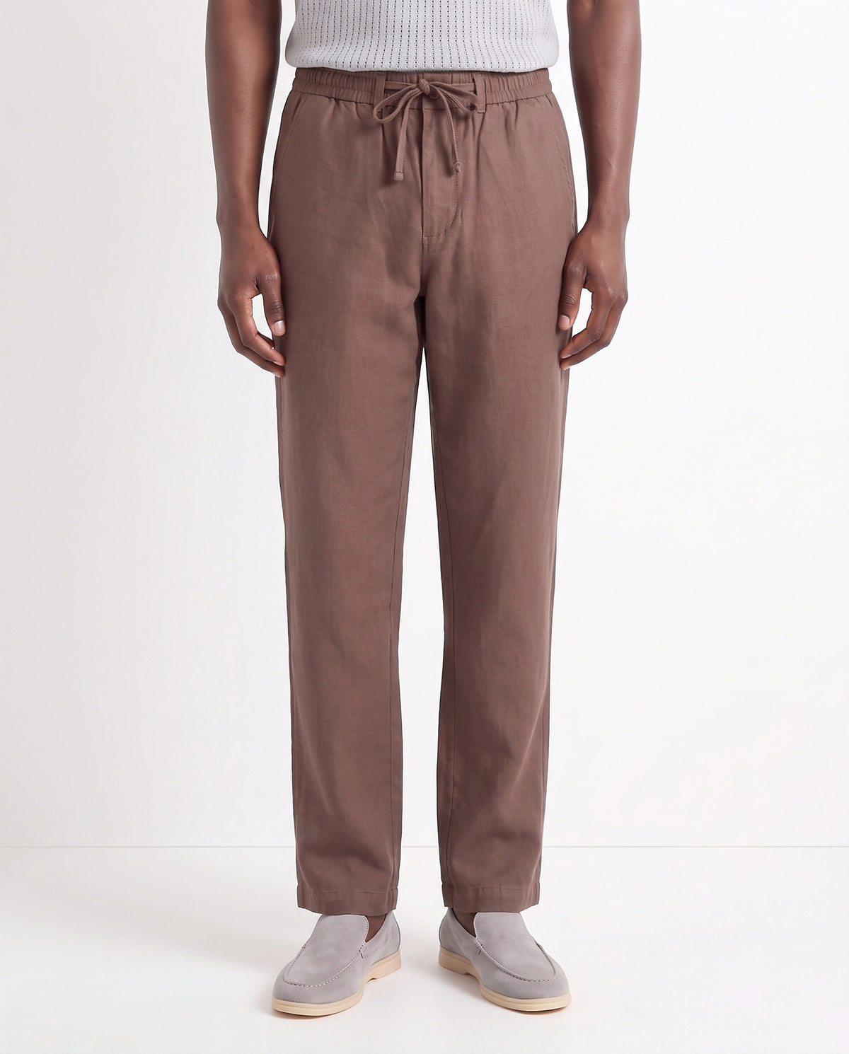 Linen Trouser, Drawstring — Brown — close-up on the model, worn with Textured Knit Polo — Light Grey and Terra Loafer — Stone Grey, Beige Sole