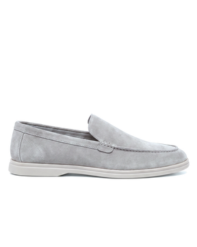 Belugga Terra Loafer in stone grey suede with light grey sole, side view