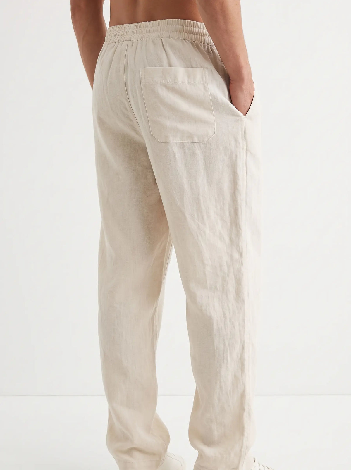 Heritage Linen Trouser — Cream — back pocket detail (relaxed fit)
