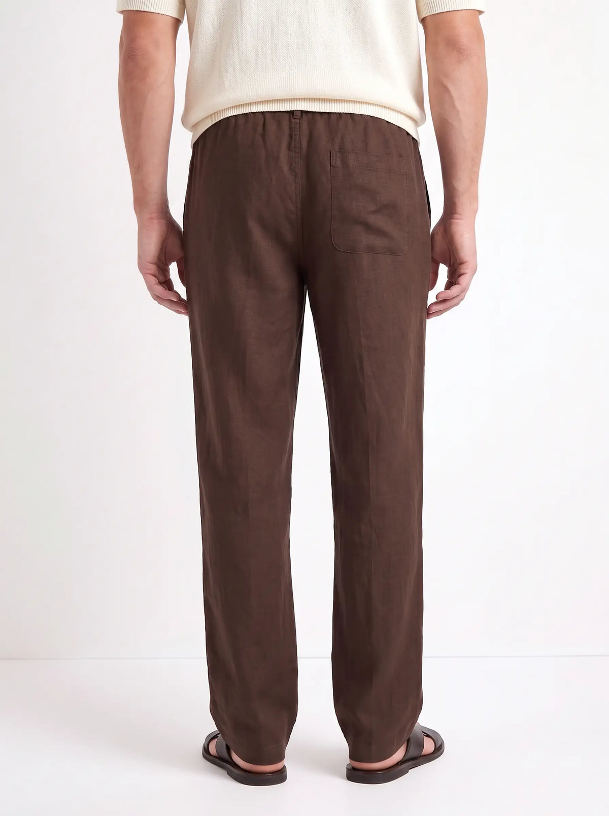 Heritage Linen Trouser — Dark Brown — worn by the model, back (relaxed fit)