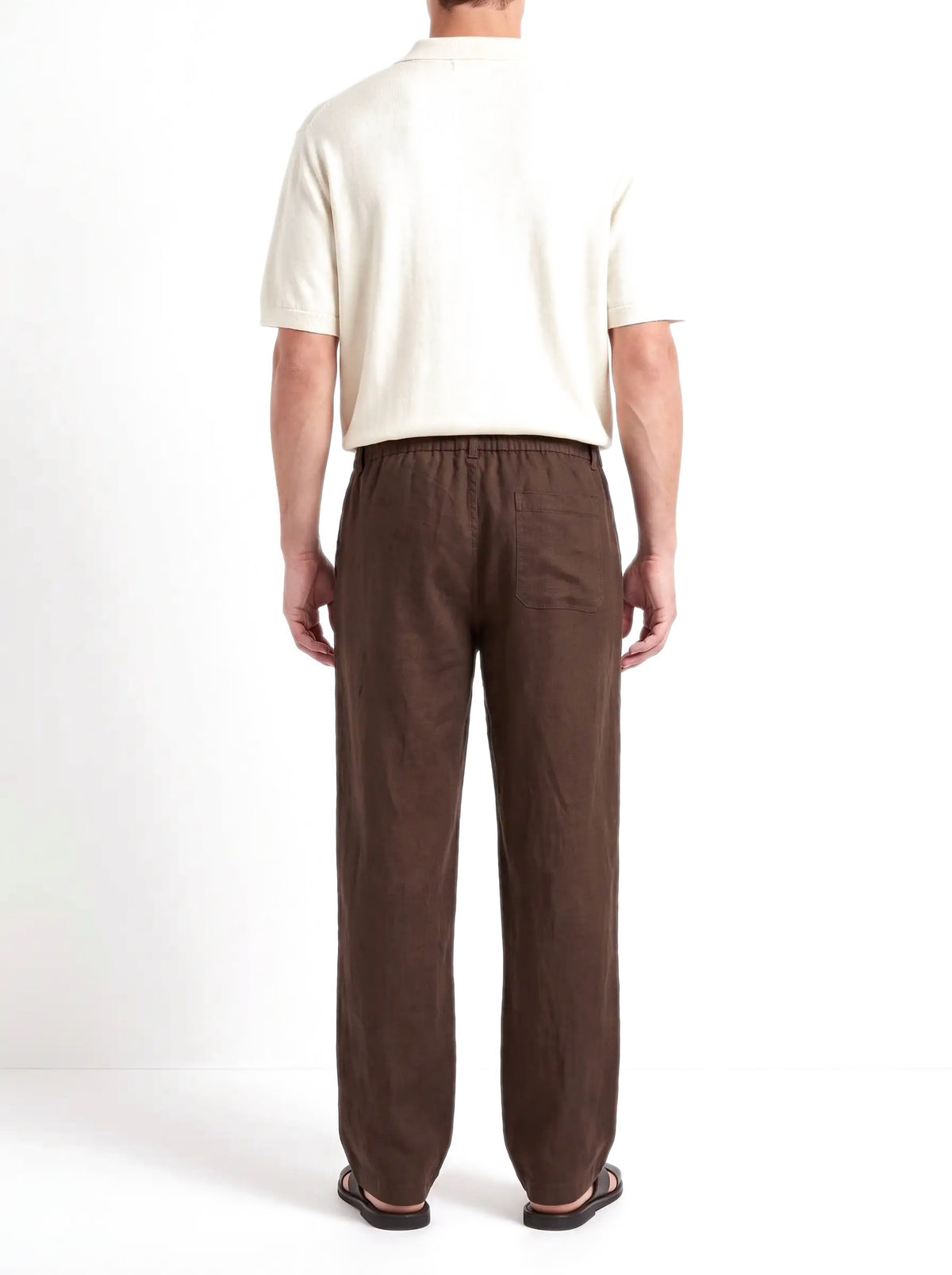 Heritage Linen Trouser — Dark Brown — worn by the model, back (relaxed fit)